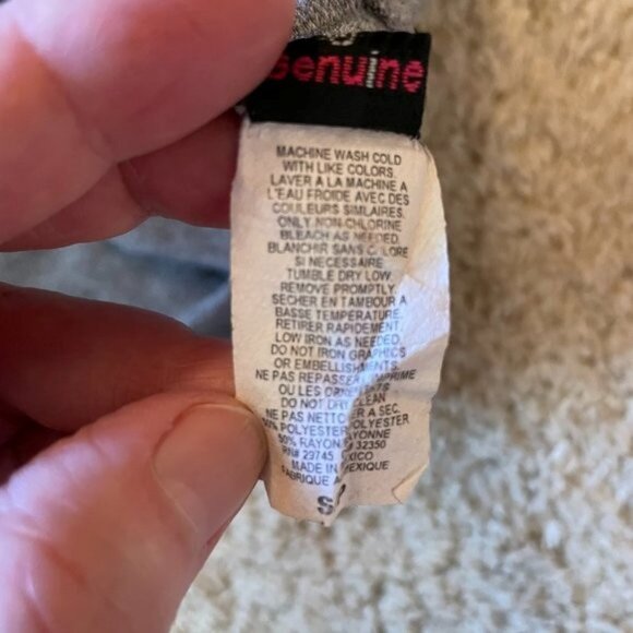 Volcom Biker Tee Size S Runs Large Oversized Loose Fit Graphic Gray Cap Sleeves - Picture 6 of 6